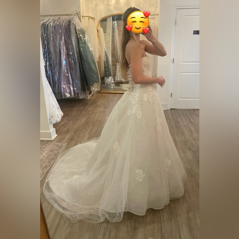 {NEW} Allison Webb Sutton Gown - Picture 4 of 10